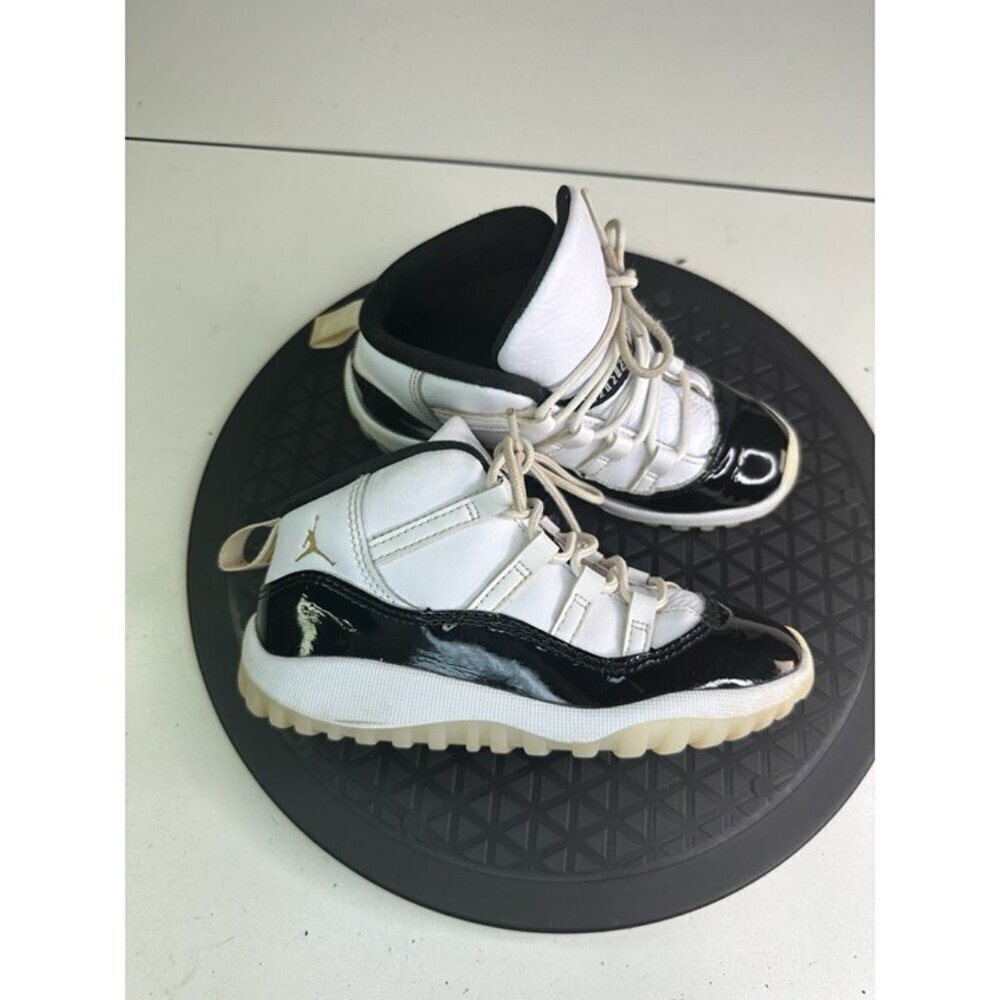Nike Air Jordan 11 Retro TD Gratitude 378040-170 Kids 10C White Black Patent 23